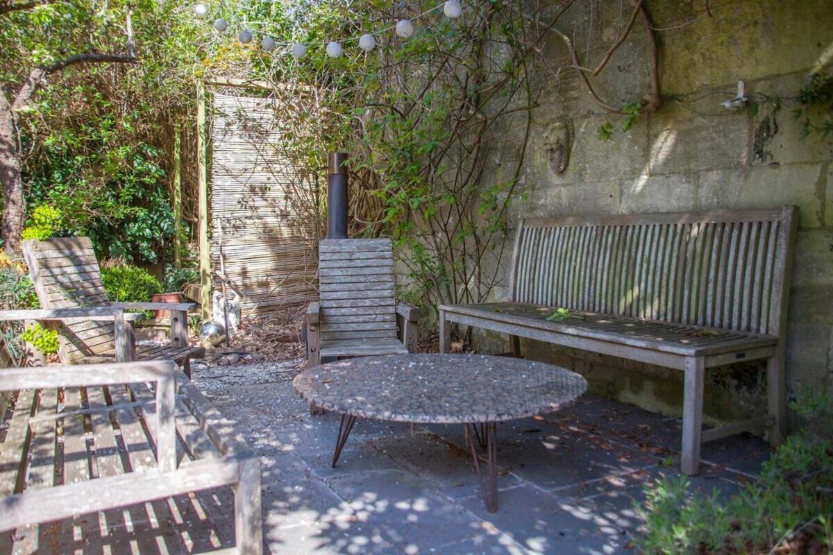 ※ Relaxing Home- Parking & Gorgeous Gardens Bath Eksteriør bilde