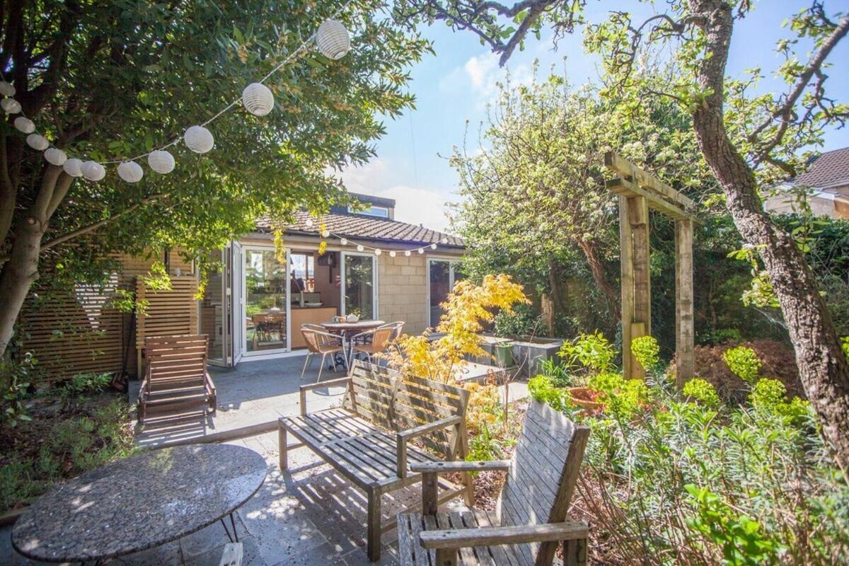 ※ Relaxing Home- Parking & Gorgeous Gardens Bath Eksteriør bilde